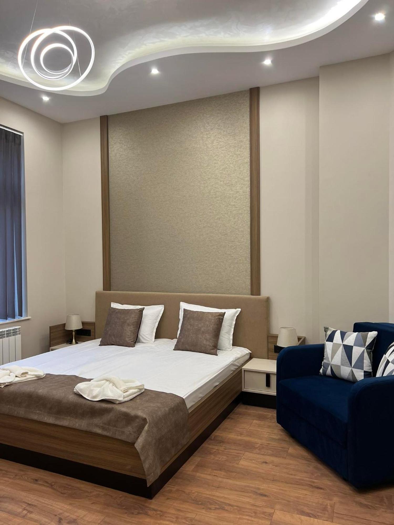 Хотел Vip Apart House Pleven Exteriör bild