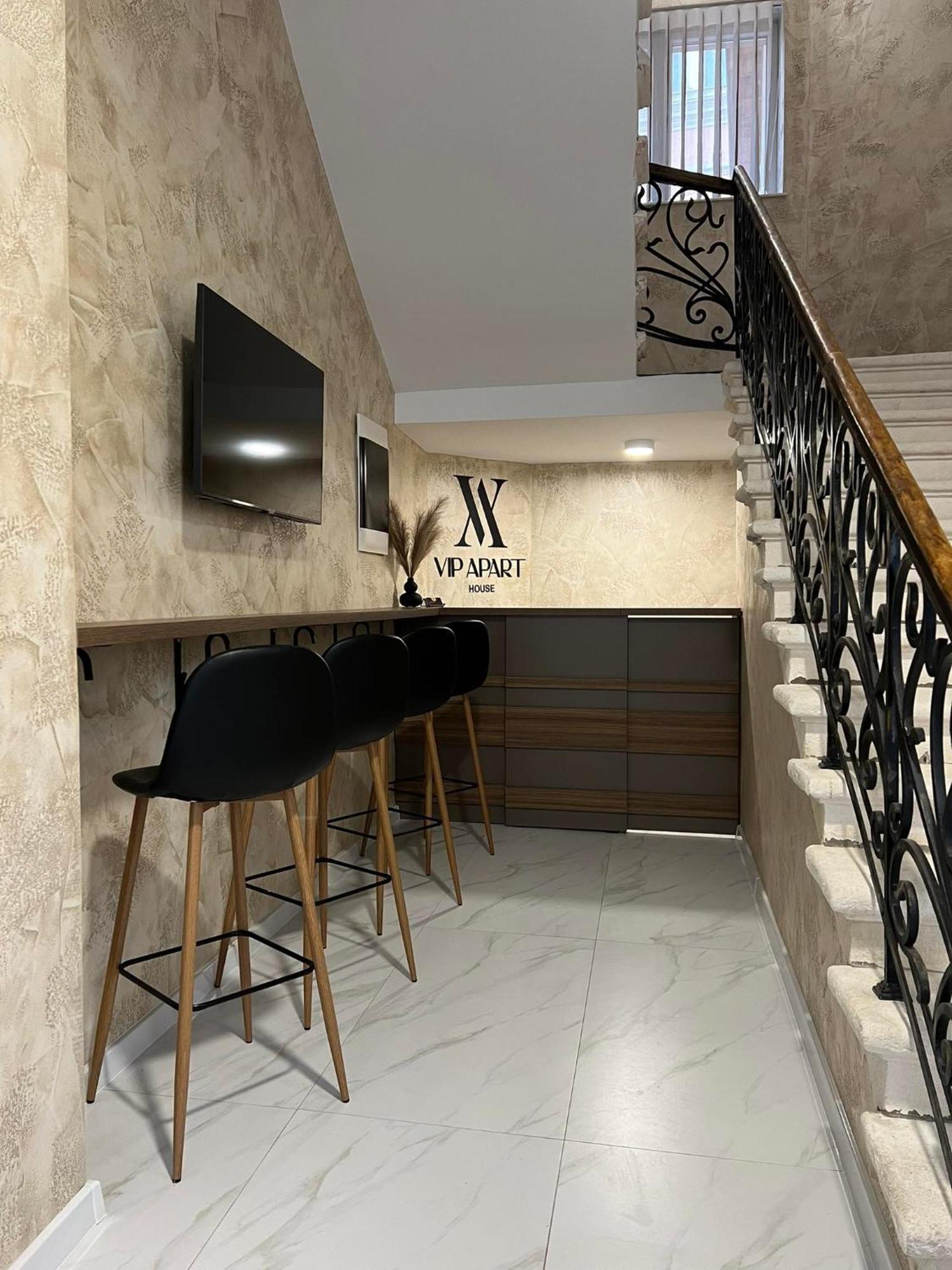 Хотел Vip Apart House Pleven Exteriör bild