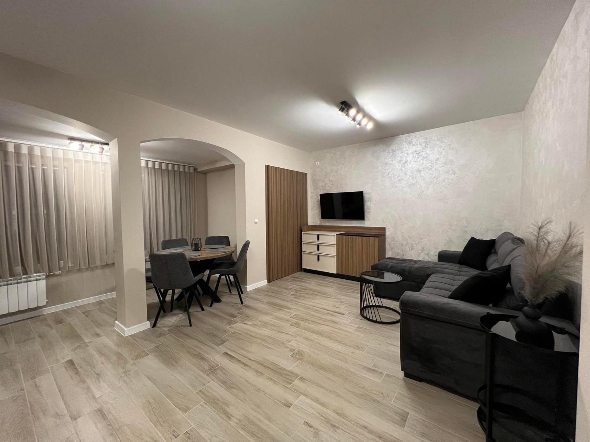 Хотел Vip Apart House Pleven Exteriör bild
